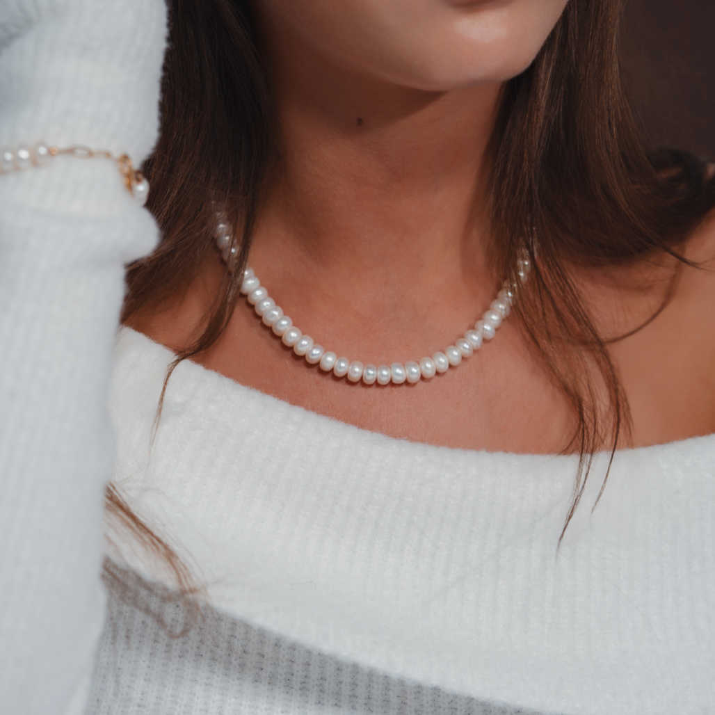 Pearls necklace