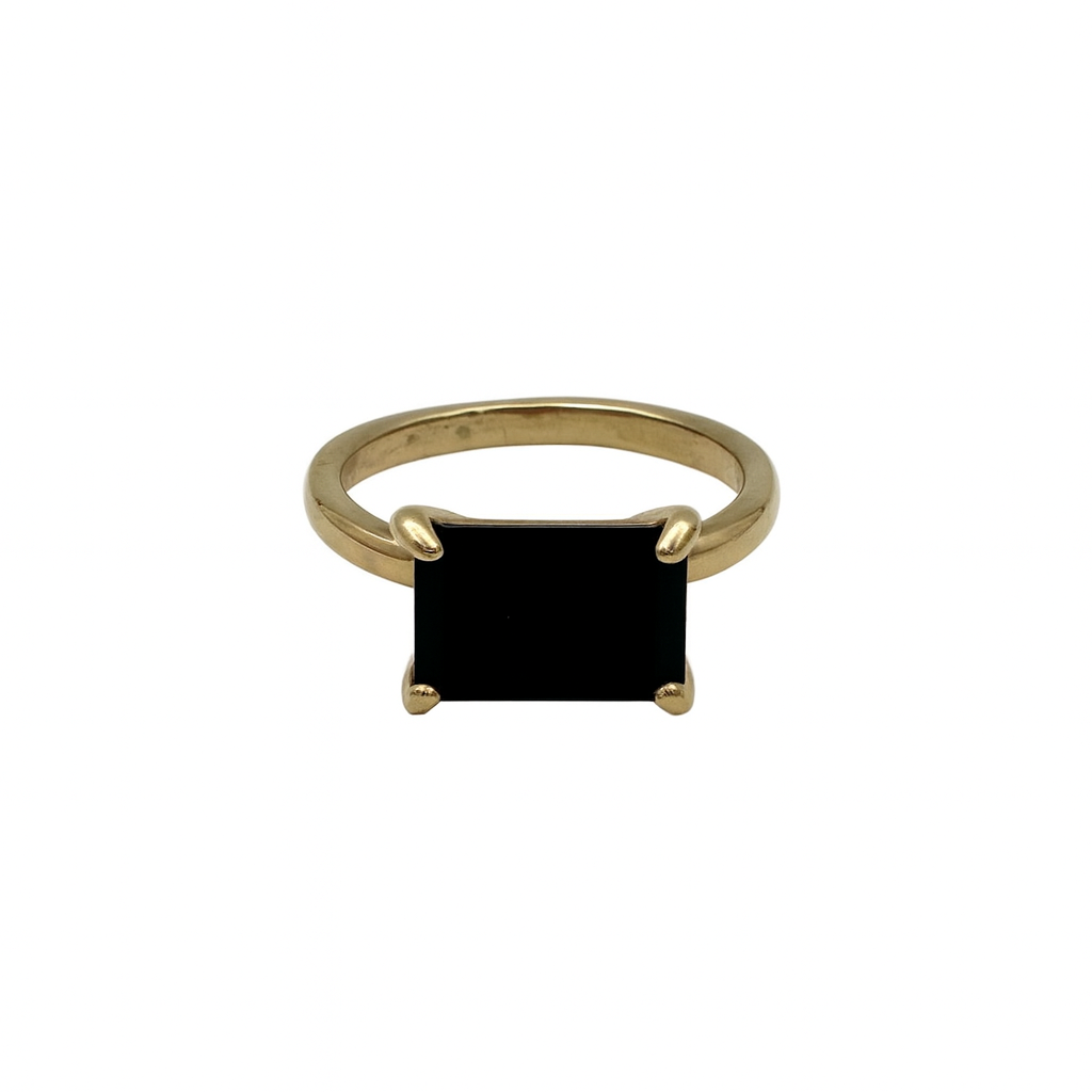 Onyx ring