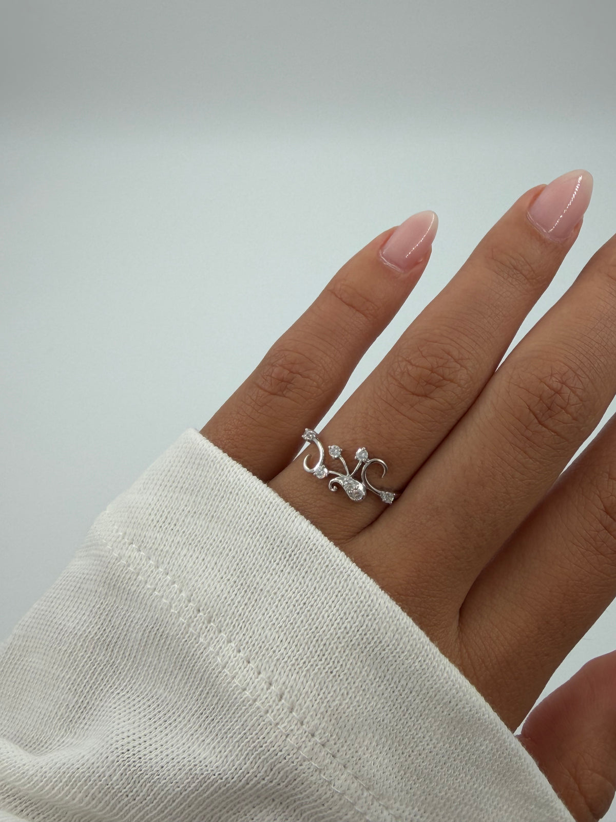 Flora ring